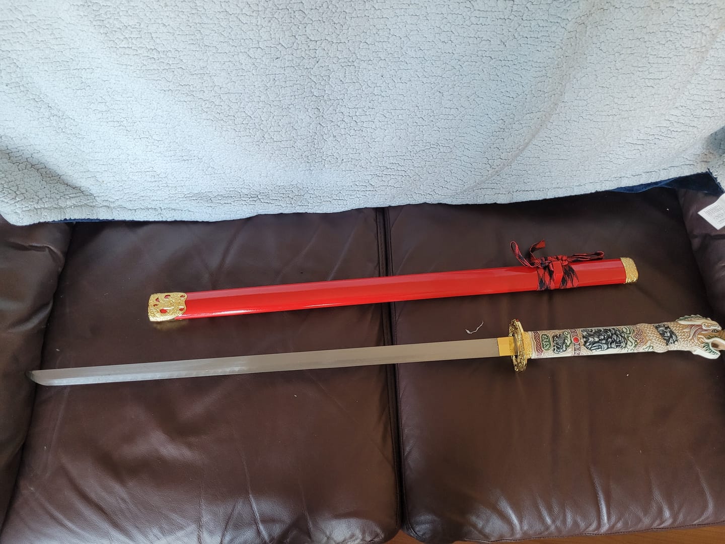 Customer photo review of Connor (High) Katana Samurai Sword (AW559)