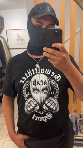 Customer photo review of GTS 1312 Premium T-Shirt