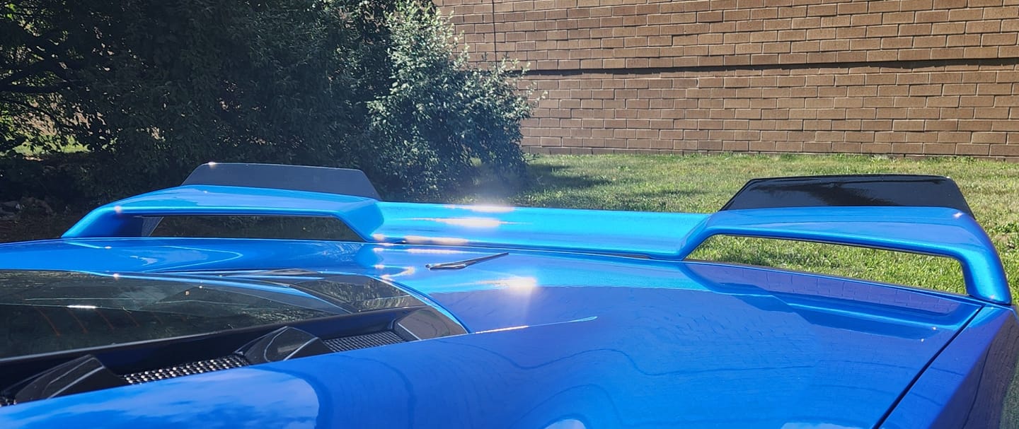 Customer photo review of Corvette C8 Z51 Rear Trunk Spoiler Add-On Wicker Extension