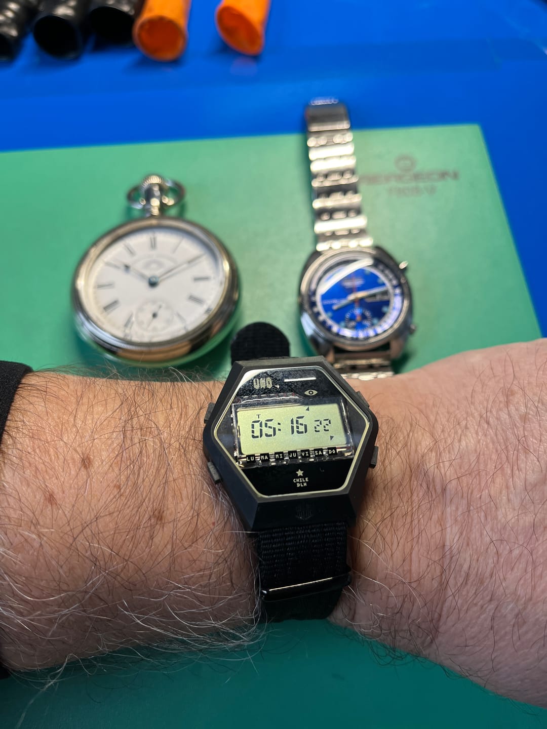 Customer photo review of PREVENTA CON DESPACHO JULIO: El Número Uno, el primer reloj digital en la historia de Chile