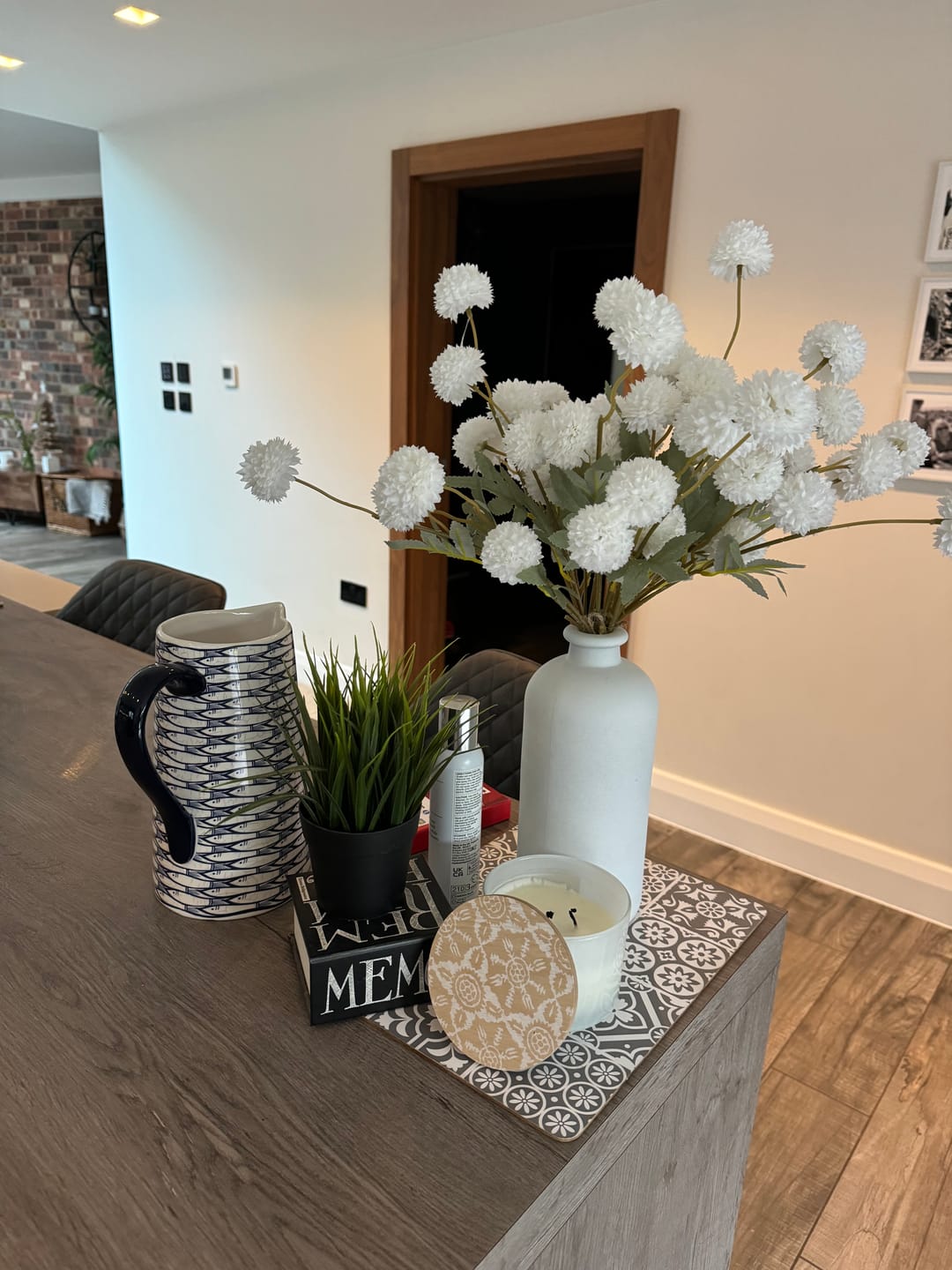 Customer photo review of Faux Kiku Flower - White (10 Stems / 50 heads)