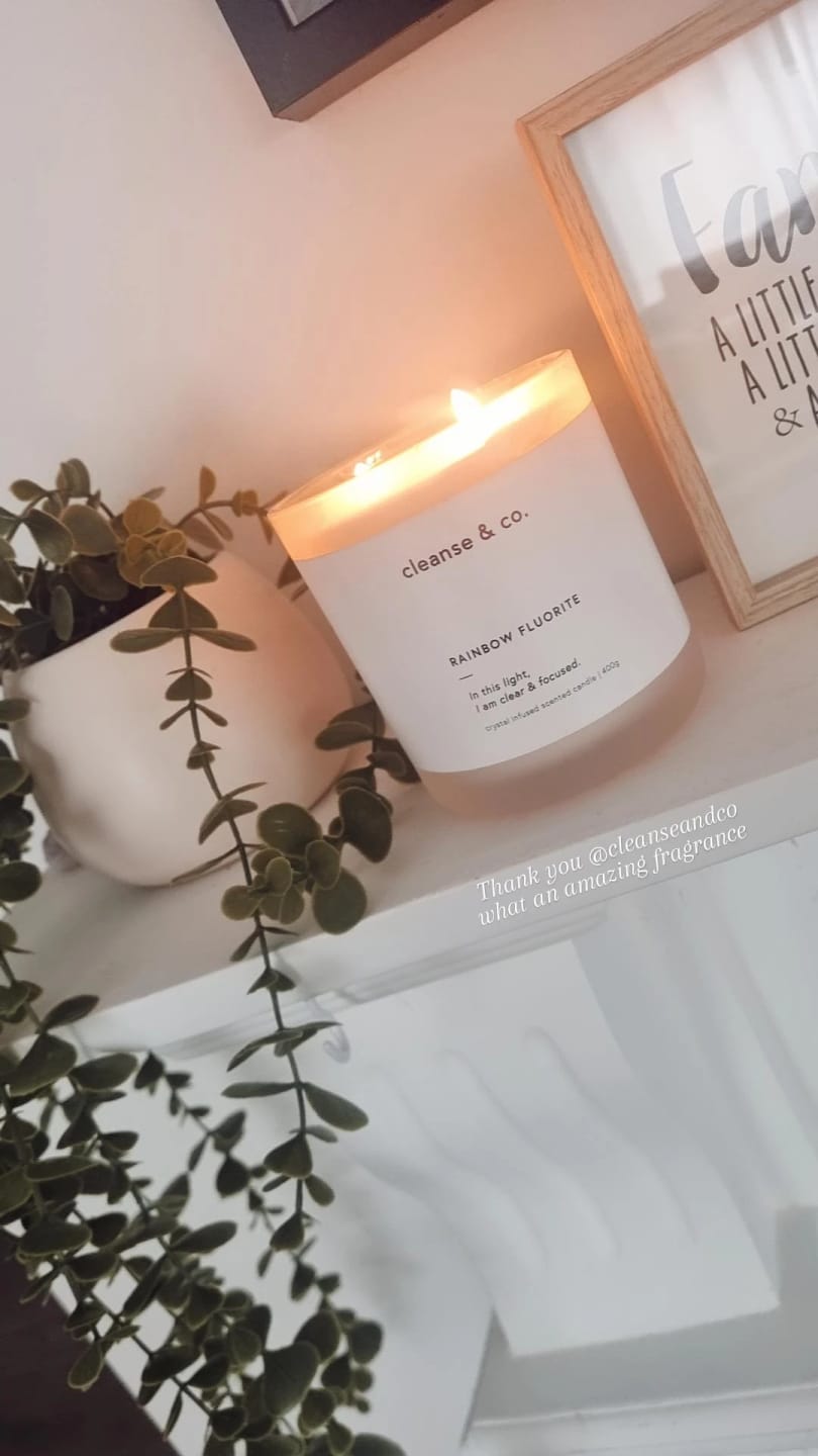 Customer photo review of Rainbow Fluorite Intention Crystal Candle - clear & focused