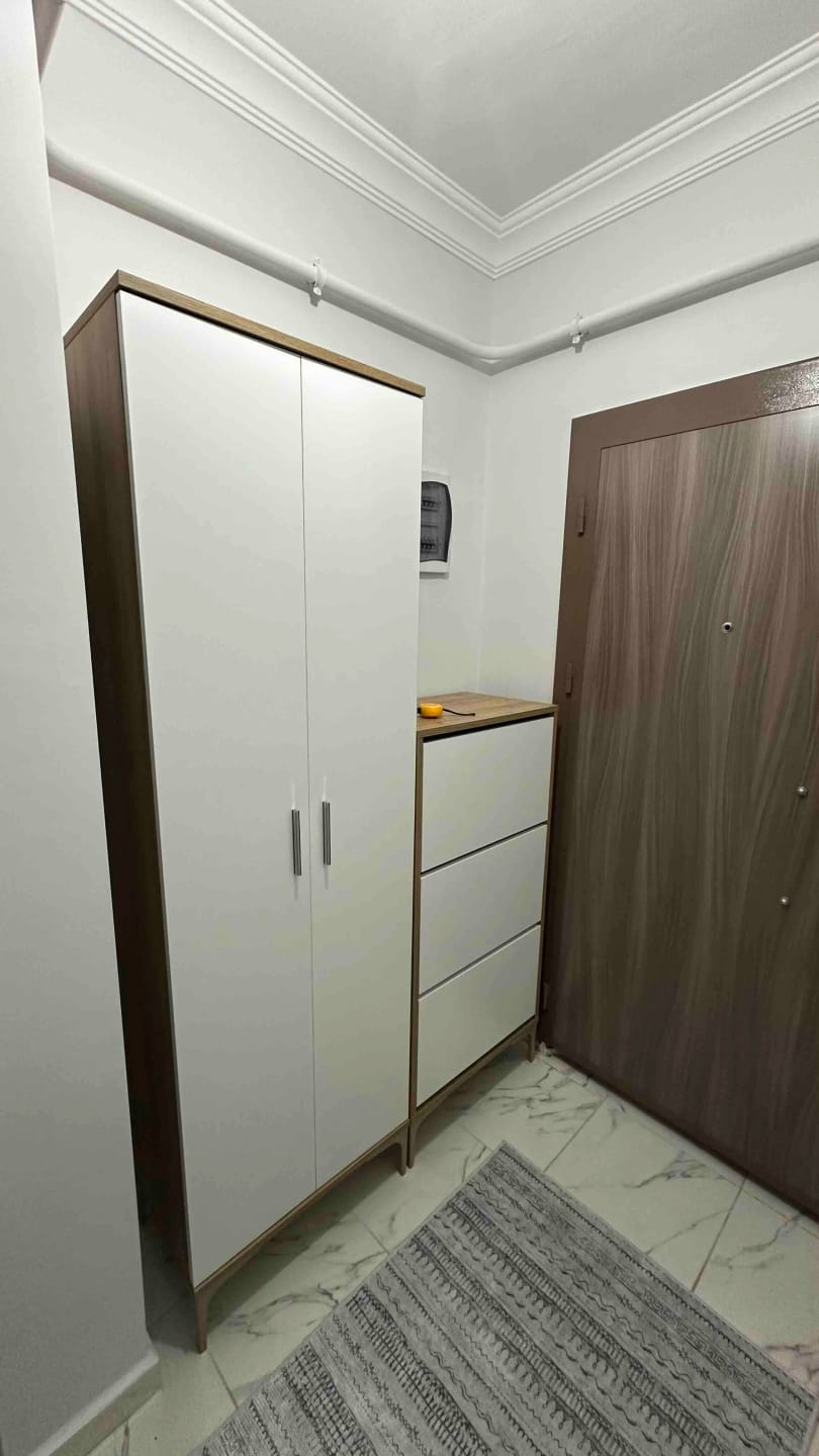 Customer photo review of Rani EA137 Portmanto Askılı Vestiyer Düşer Kapaklı Ayakkabılık Sepet Ceviz - Beyaz