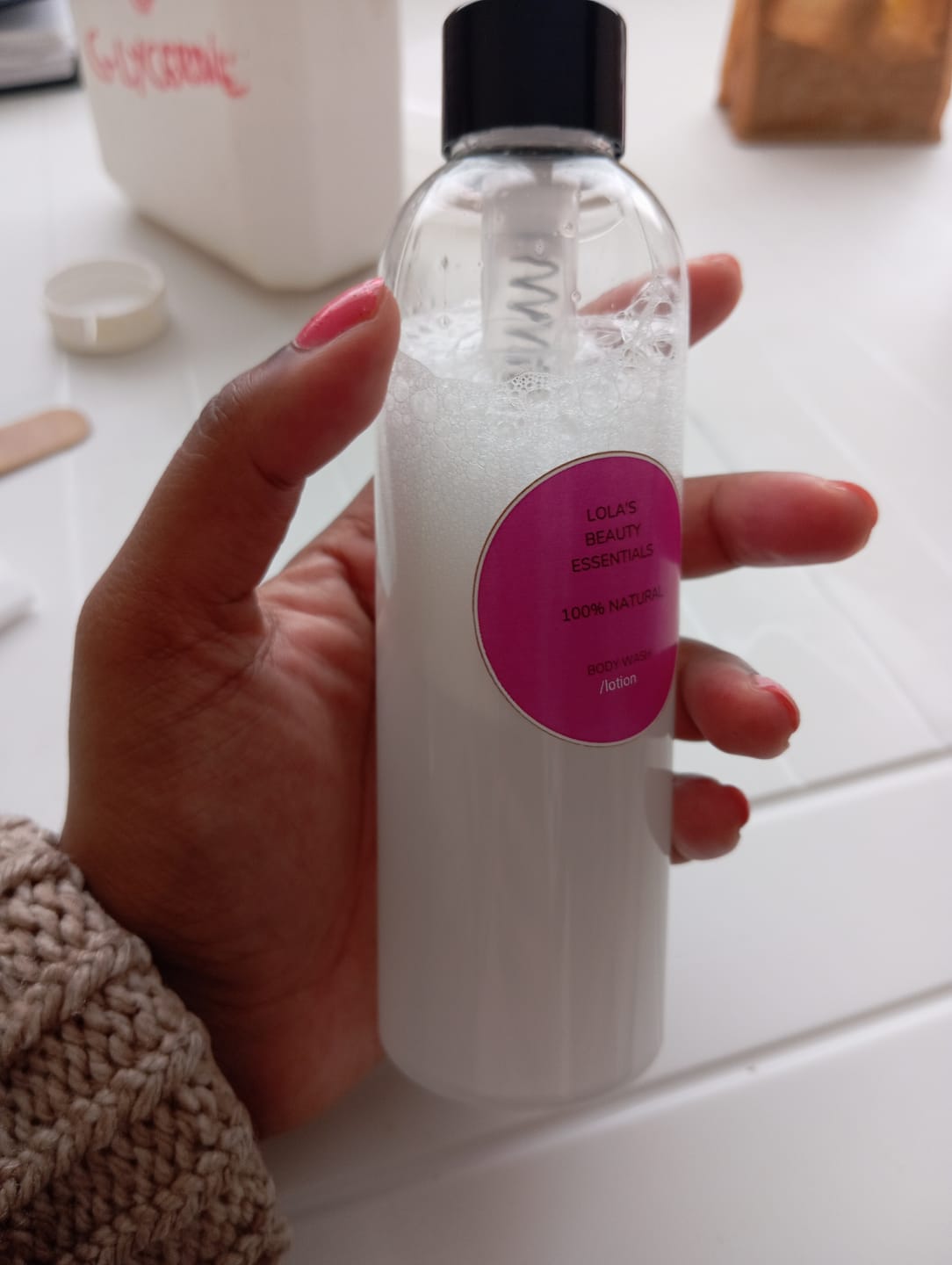 Customer photo review of Brightpack Body Wash #29 (White Label Lab)