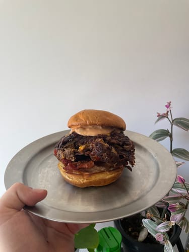 Customer photo review of SMASHGIULIO x MR.DOBELINA SUMMER BOX: scopri il nuovo bun dal gusto segreto!