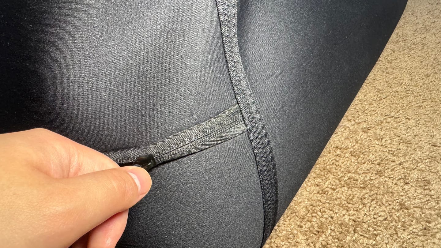 Customer photo review of RLB BlinkRecover - Red Light Therapy Full Body Bag