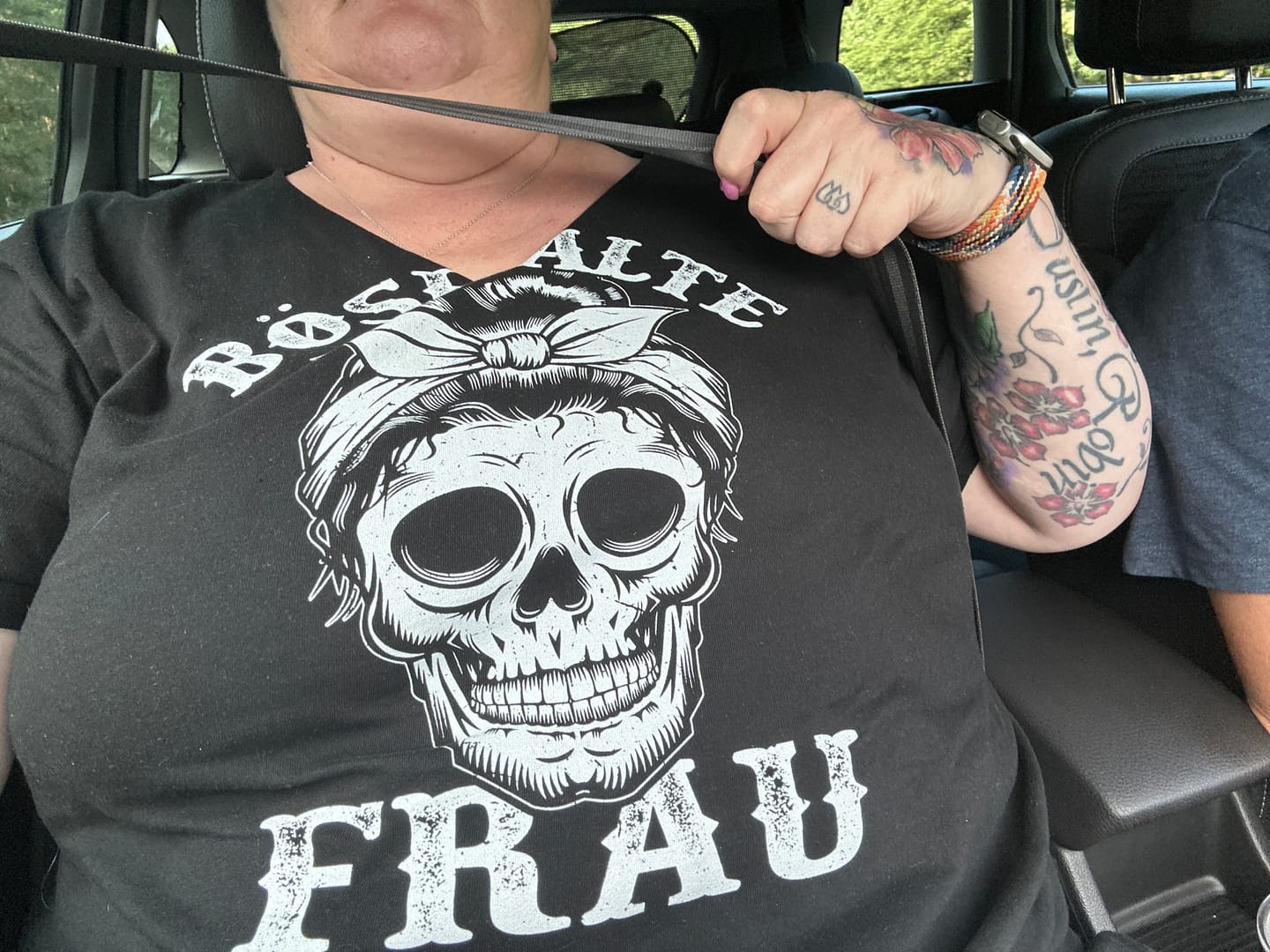 Customer photo review of Böse alte Frau - Damen T-Shirt