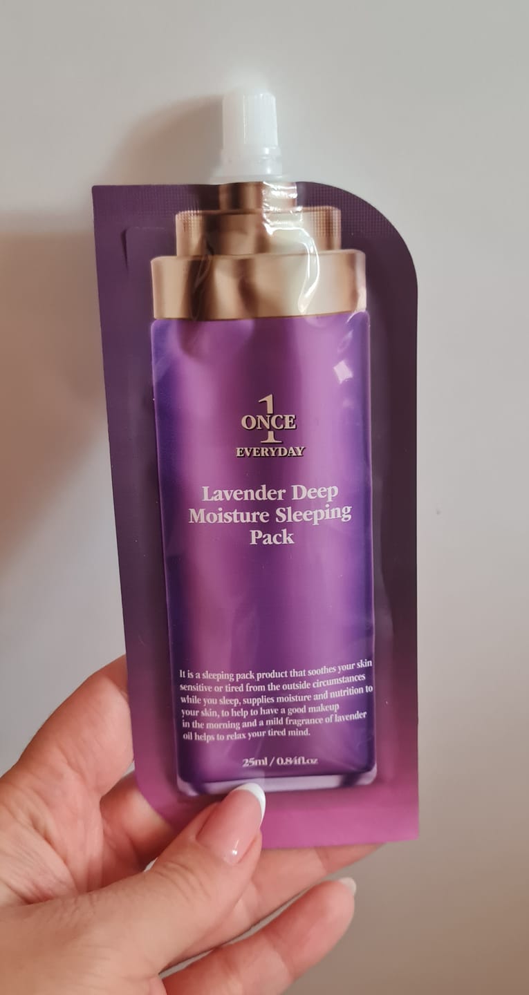 Customer photo review of Дълбоко хидратираща и успокояваща нощна гел-маска с лавандула Chamos Once Everyday