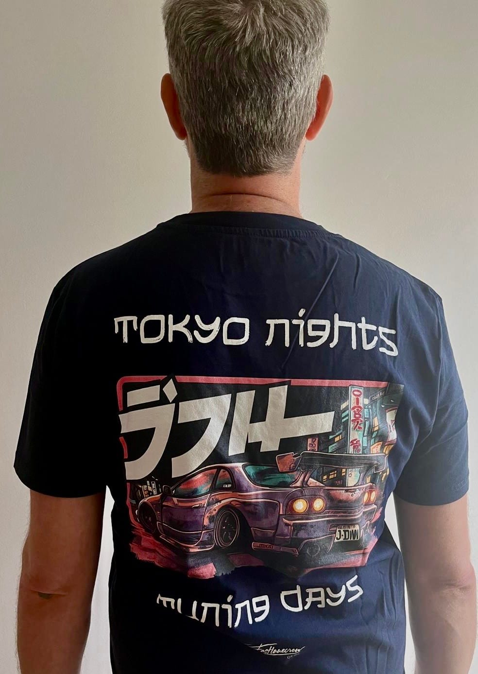 Customer photo review of T-SHIRT Classic fit | Tokyo Nights | Unisex
