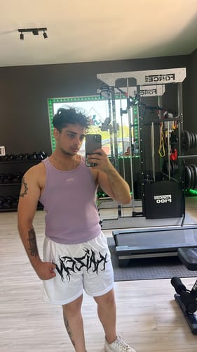 Customer photo review of WIFE LOVER TANKS - VIOLET BRUSH