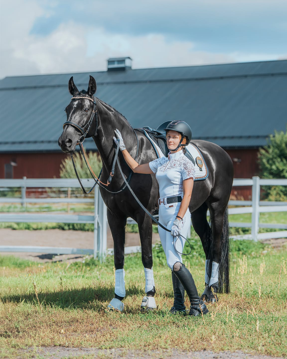 Customer photo review of PARIS - BREECHES | WHITE ROSE GOLD