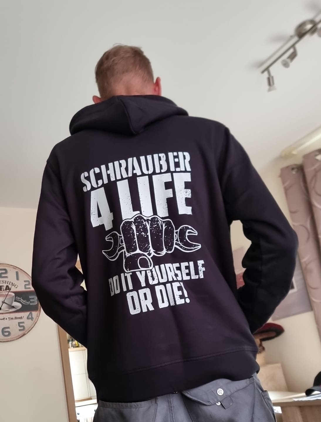 Customer photo review of HOODIE Schrauber 4 Life RÜCKENDRUCK
