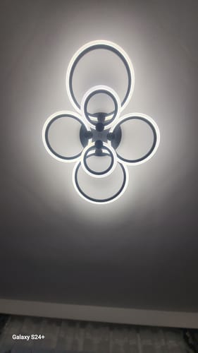 Customer photo review of Lustra LED 4+2 CIRCLE MAXI Black Echivalent 600W Telecomanda
