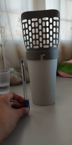 Customer photo review of EasyPet Katzenklo-Schaufel mit integriertem Behälter + 10 Rollen Kotbeutel 😍
