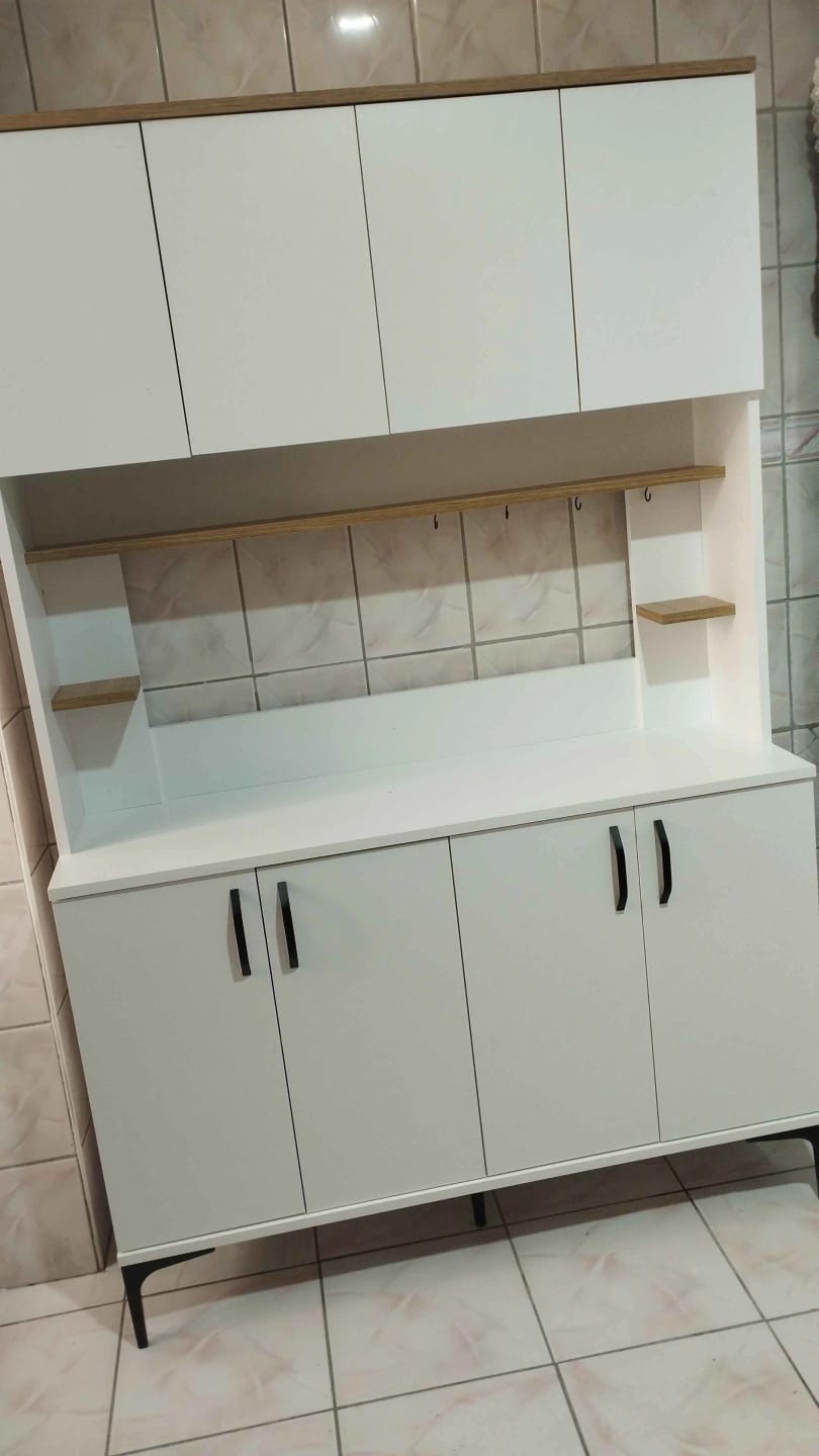 Customer photo review of Rani JE176 Çok Amaçlı Dolap 8 Kapaklı Raflı Kiler Mutfak Dolabı Beyaz - Sepet Ceviz