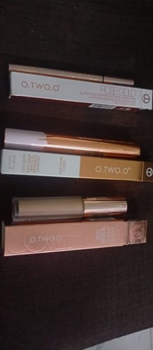 Customer photo review of O.TWO.O GOLD MASCARA