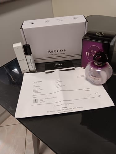 Customer photo review of FLORAL MUSK PERFUME OIL