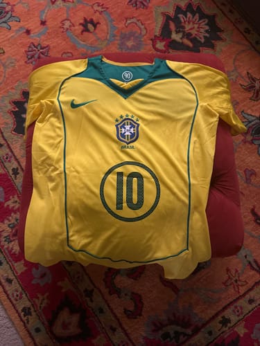 Customer photo review of Brazil Retro 2004/06 Home