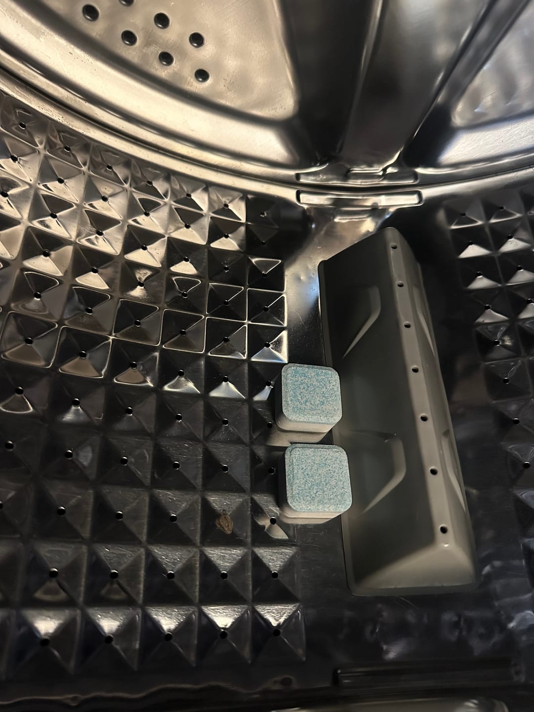 Customer photo review of 12 Tabletas Arboleda Antibacterial para Limpieza Lavarropa
