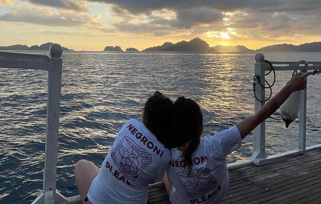 Customer photo review of The Negroni Pls. Organic T-shirt