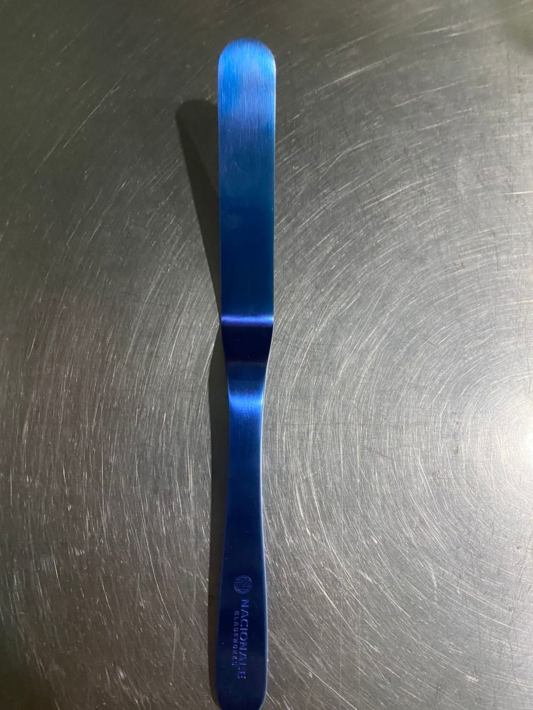 Customer photo review of Nacionale Bladeworks Fish Spatula