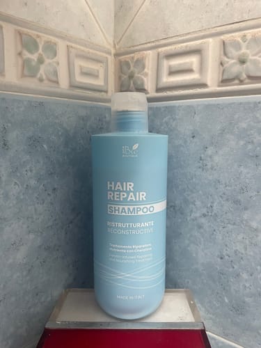 Customer photo review of Hair Repair - Shampoo