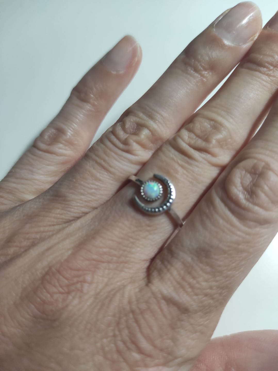 Customer photo review of Anillo Lunar