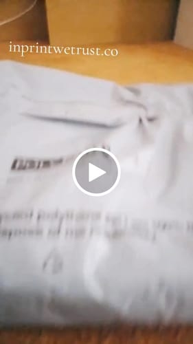 Customer video review of 'Put a Bow On It' baby tee