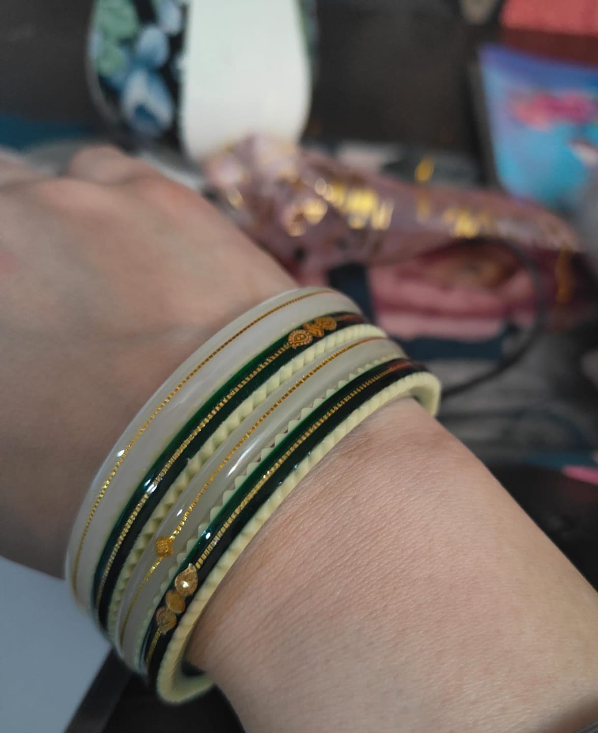 Customer photo review of Off white - An Ultimate Bangle's Beauty