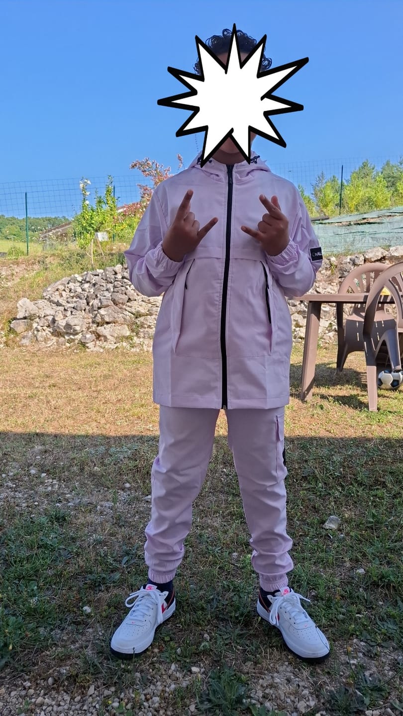Customer photo review of SURVÊTEMENT ALPHA ENFANT VESTE ET PANTALON - VIOLET