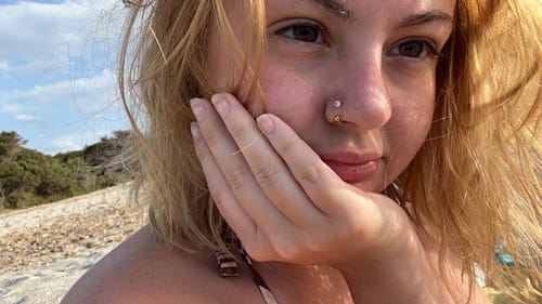 Customer photo review of Louise - grosse pierre