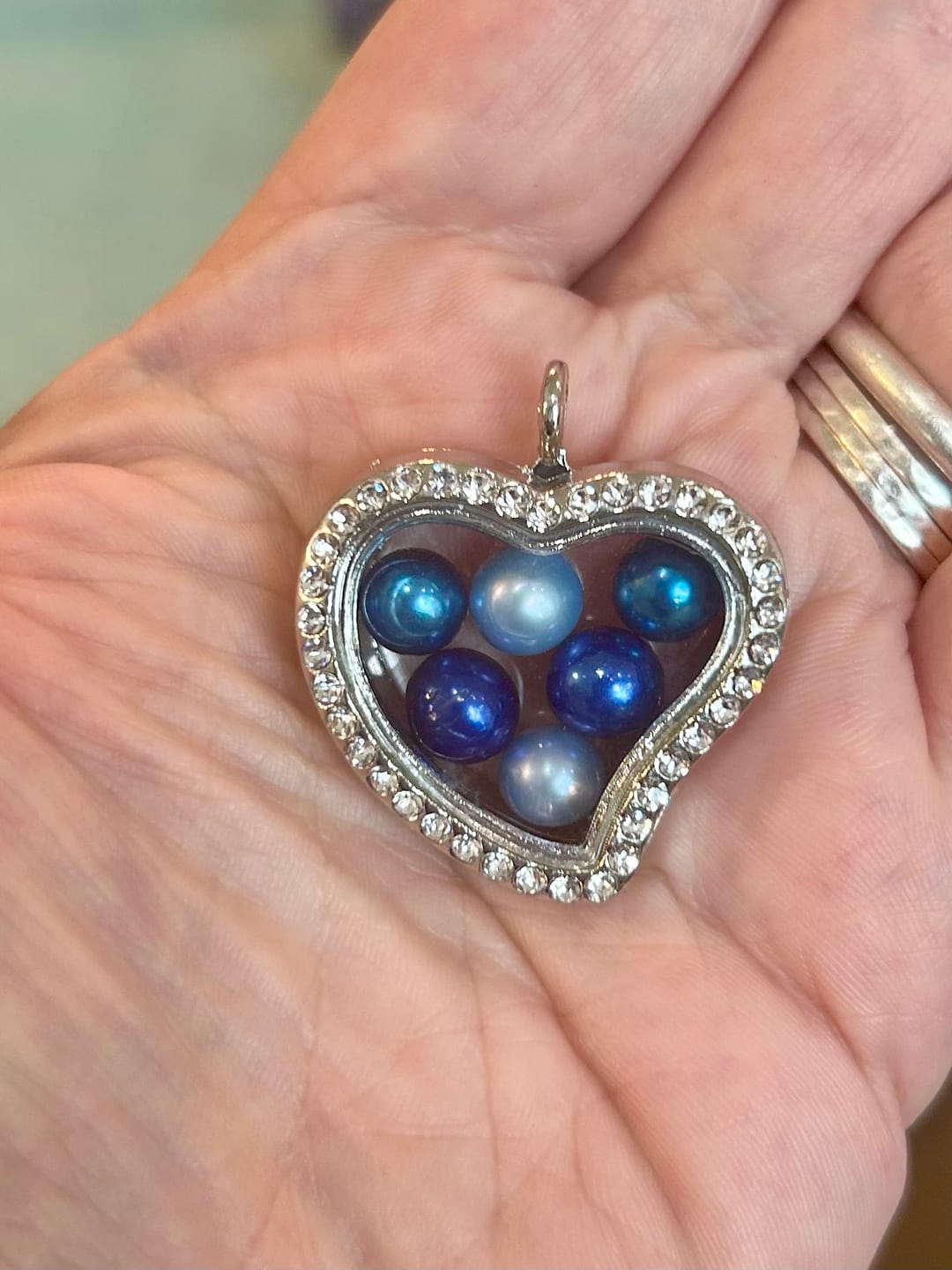 Customer photo review of Loose Pearl - Round