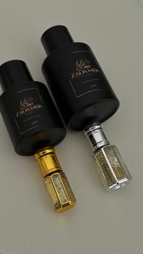 Customer photo review of Alle Extrait de Parfum (1) - Pure Essence of Elegance