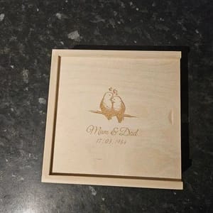 Customer photo review of 4 x 6 sliding lid photo box + compartment