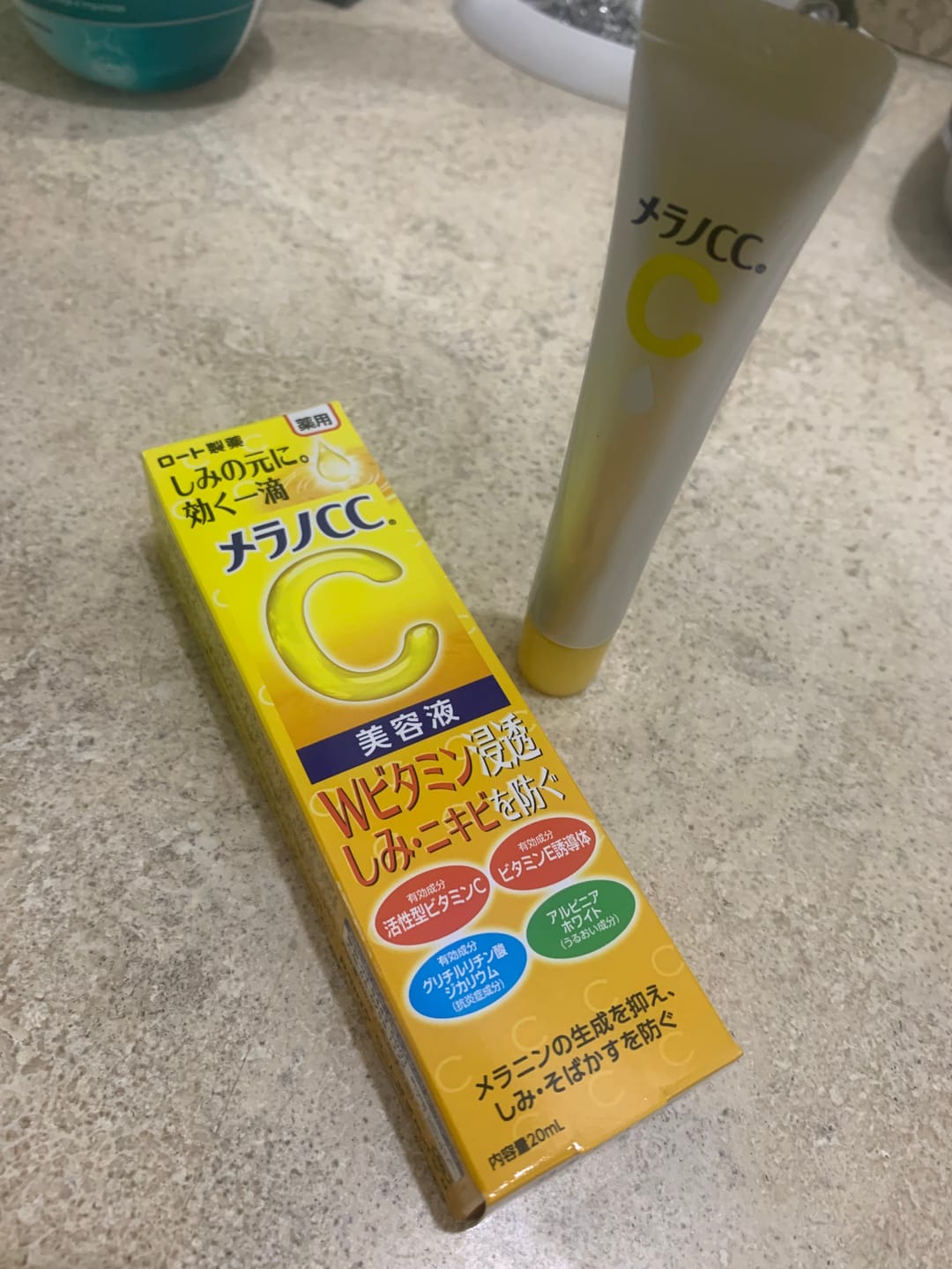 Customer photo review of Melano CC Vitamin C Essence 20ml