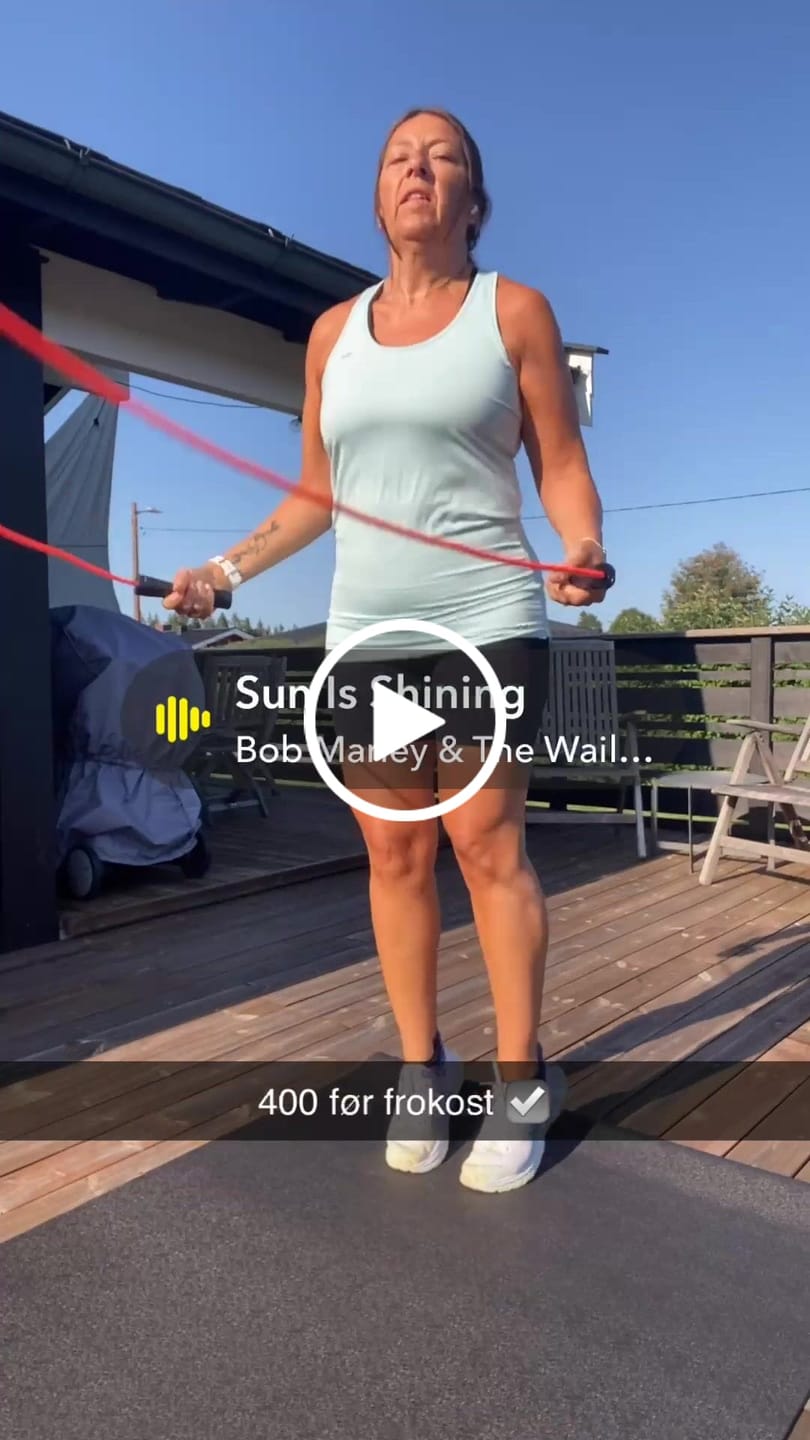 Customer video review of Hoppetau med vekt