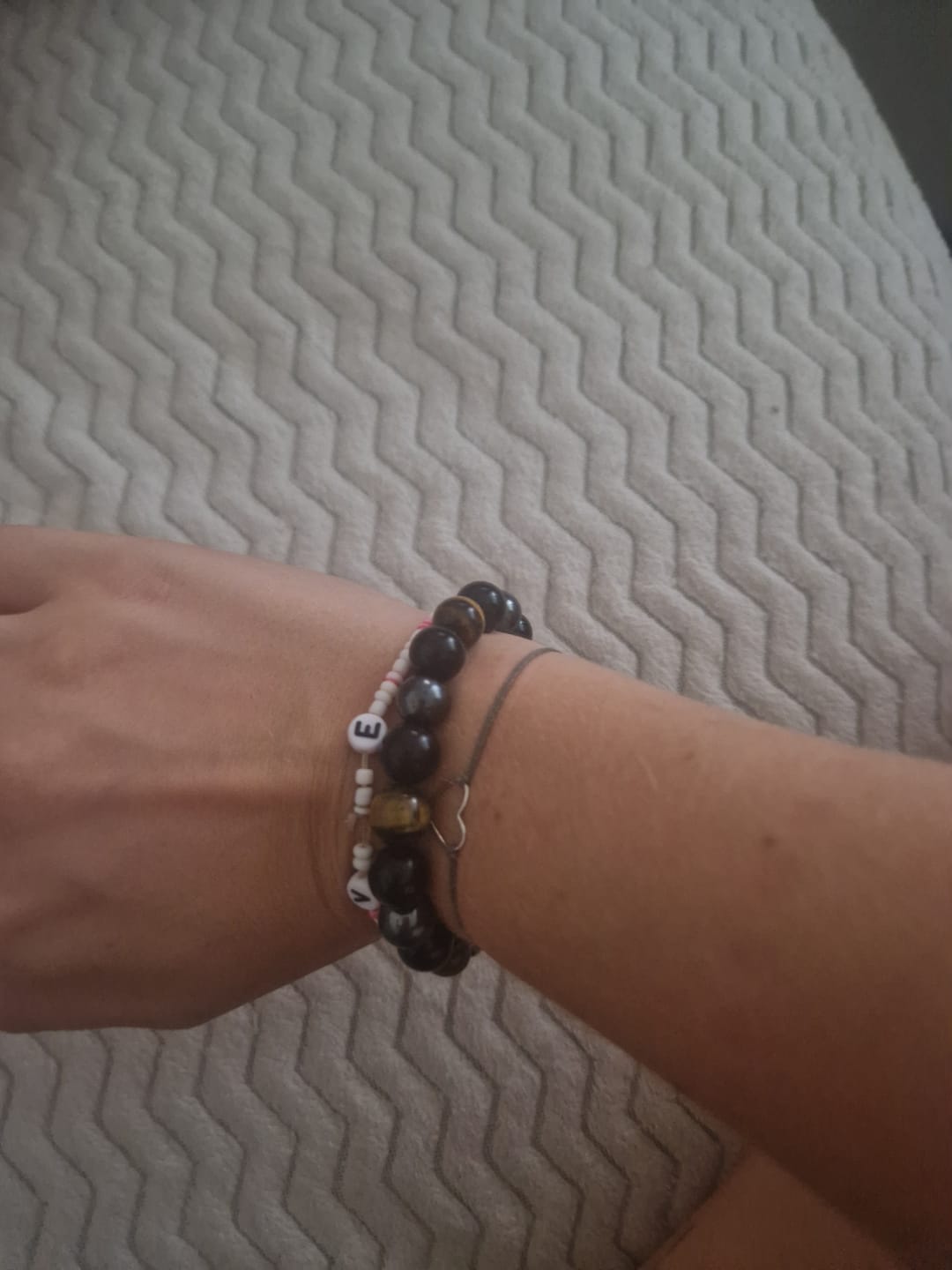 Customer photo review of DREIFACHER SCHÜTZER Tigerauge - Hämatit - Schwarzer Obsidian