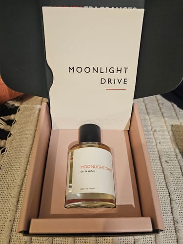 Customer photo review of Moonlight Drive