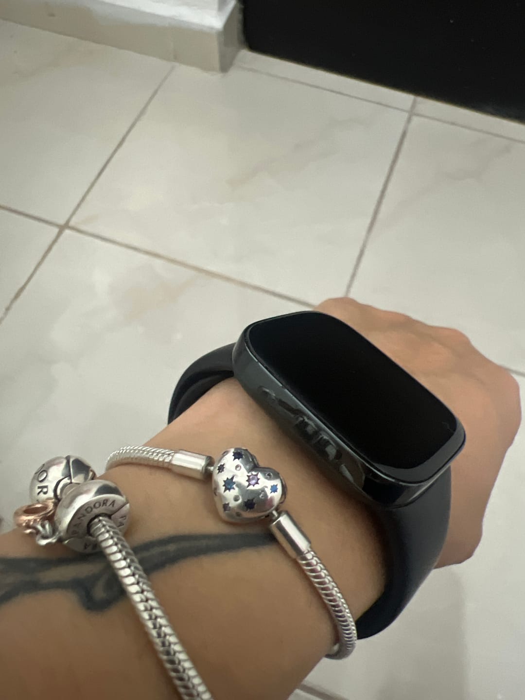 Customer photo review of Pulsera Corazon Noche Estrellada