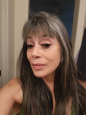 Customer photo review of LuminaLux Rejuvenate - 4 Color LED Mask