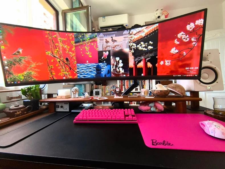 Customer photo review of Edifier Desktop Speaker Stand Wood