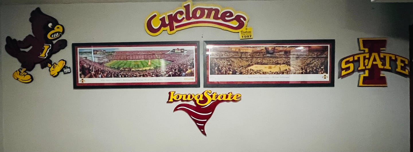 Customer photo review of Iowa State Cyclones VAULT "CY" 3D Vintage Metal Wall Art