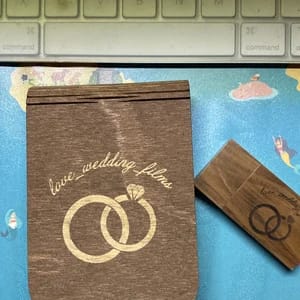 Customer photo review of Yoga USB box with elastic