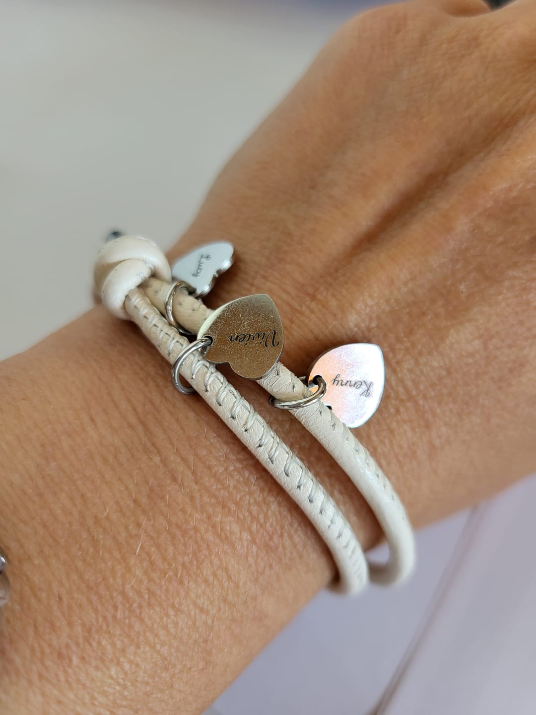 Customer photo review of Freunde - Individuelles Lederarmband
