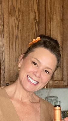 Customer photo review of LuminaLux Rejuvenate - 4 Color LED Mask