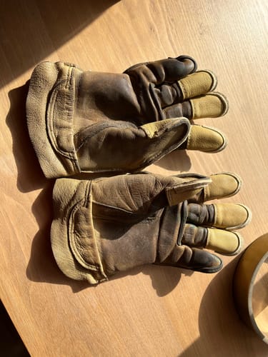 Customer photo review of Glove Repair