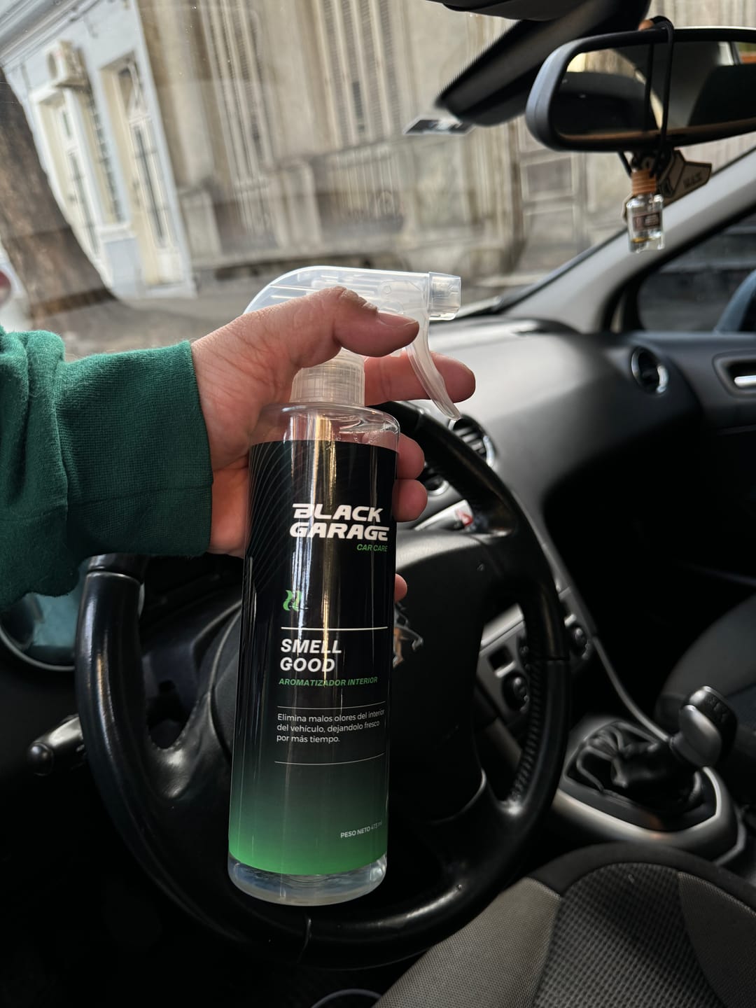 Customer photo review of Smell Good - Aromatizador de Interiores BLACK GARAGE