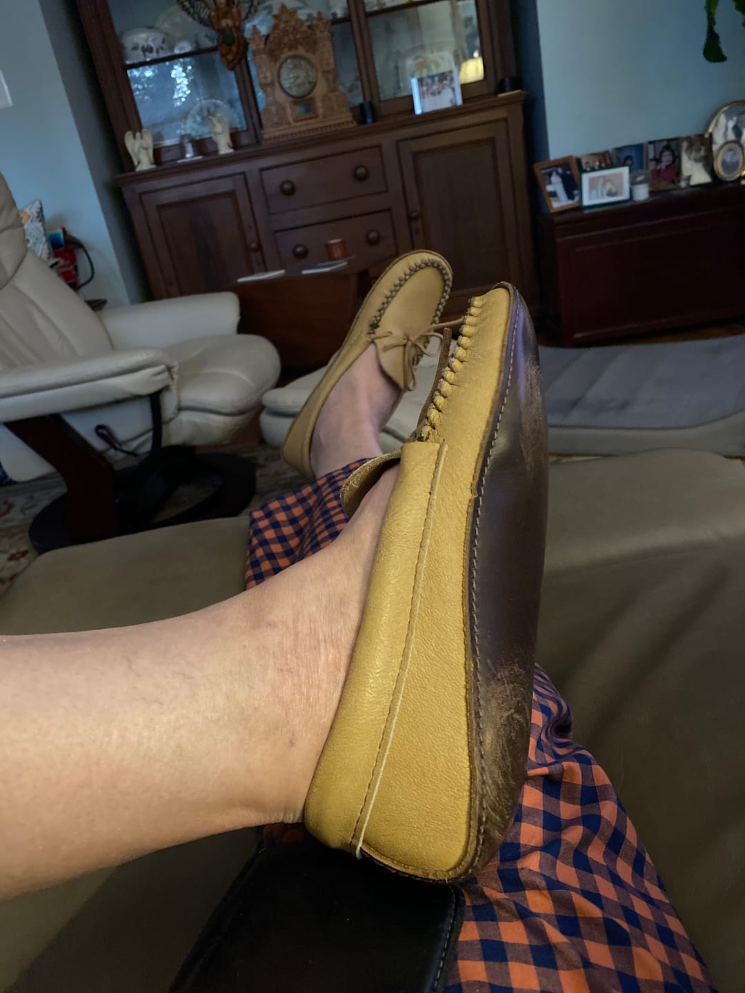 Customer photo review of Men's Earthing Moccasins Moose Hide with Heavy Oil Tan Soles