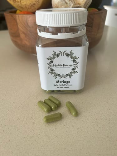 Customer photo review of Moringa 100 Capsules
