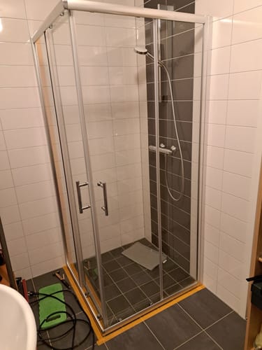 Customer photo review of SONNI Duschkabine Eckeinstieg Schiebetür ohne Duschtasse Ablaufgarnitur 70-120cm Höhe 185cm/195cm